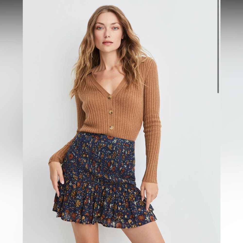 EUC! VERONICA BEARD Harita skirt. Size 6.